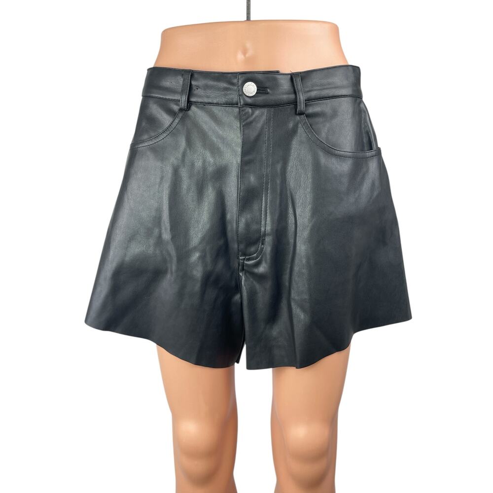 WeWoreWhat Black Faux Vegan Leather High Rise Wide Leg Flare A-Line Shorts Sz 30